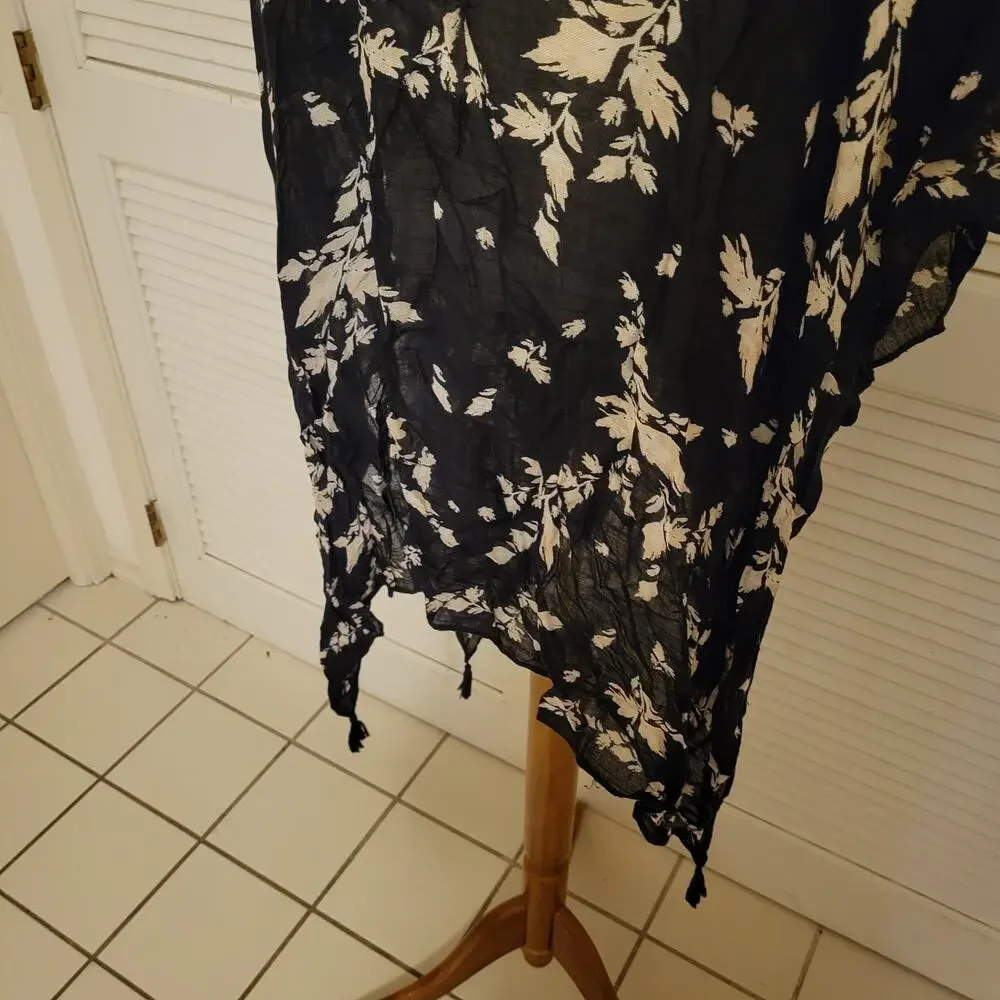 Boho Floral Sheer Kimono Wrap Shawl Tassel Trim Armholes One Size Fits All Black